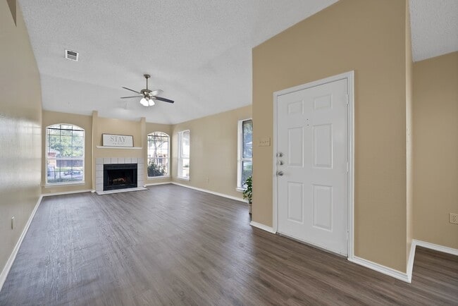 Building Photo - 4308 Elliott Oaks Dr