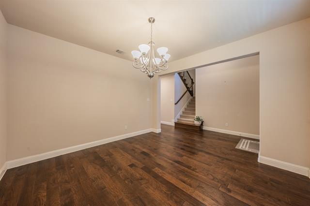 Building Photo - 15505 Bluffdale Dr