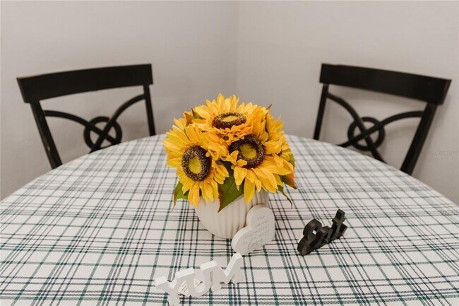 Building Photo - 5120 Conroy Rd