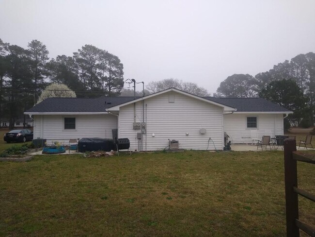 Back - 2267 Peniel Rd