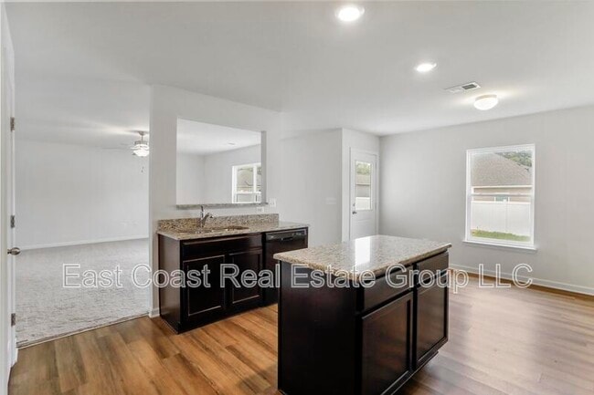 Building Photo - 87 Eakins Ln