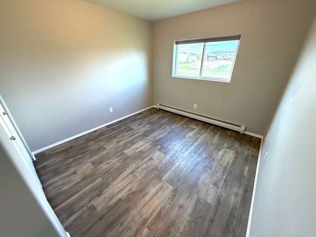 Building Photo - 7917 Quail Dr