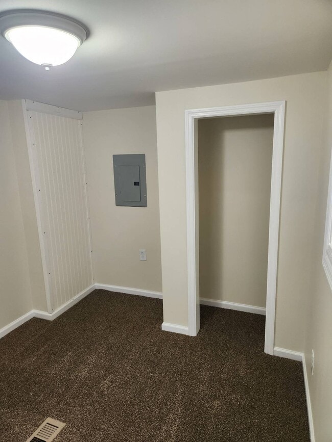 Building Photo - 757 Three Bridges Estates Cir