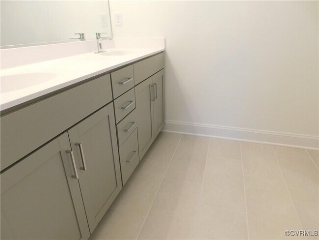 Building Photo - 7037 Leire Ln