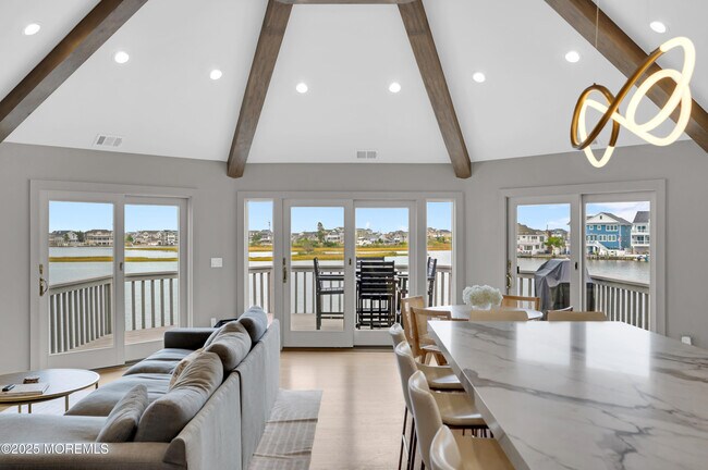 Building Photo - 28 Harborside Dr E