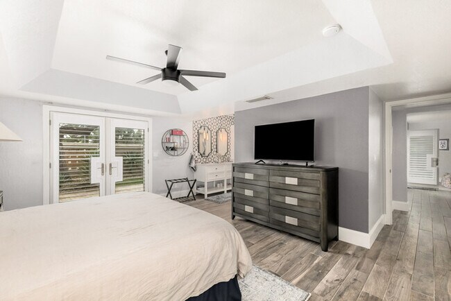 Building Photo - Total remodel in Santa Fe in McCormick Ranch