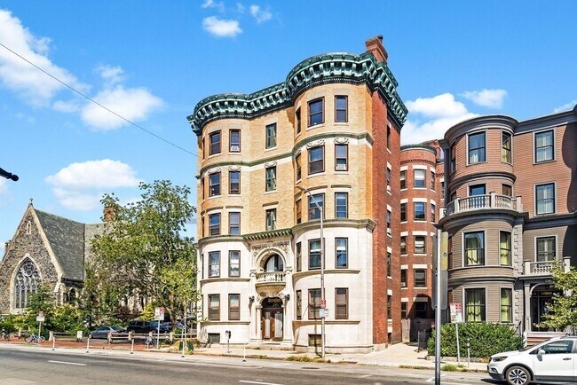 Primary Photo - 1137 Massachusetts Ave