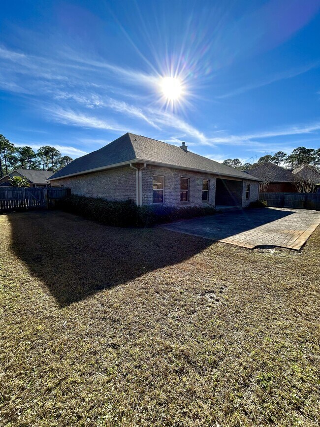 Building Photo - 80 S Knightsbridge Ct