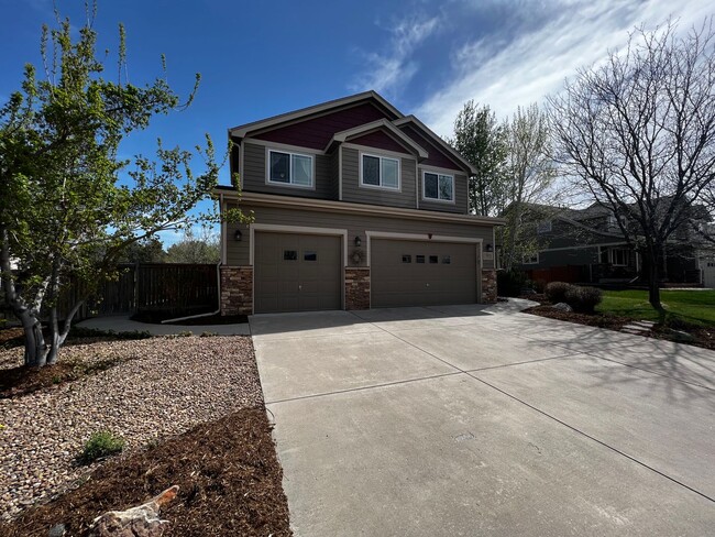 Building Photo - 3 bed, 3 bath Home in Poudre Overlook Neig...