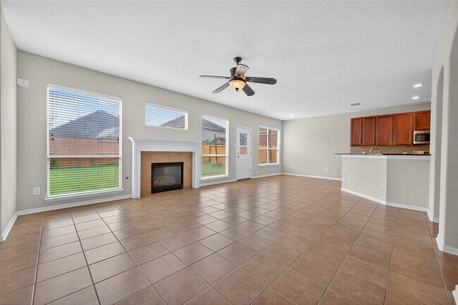 Building Photo - 15411 Redbud Dale Ct