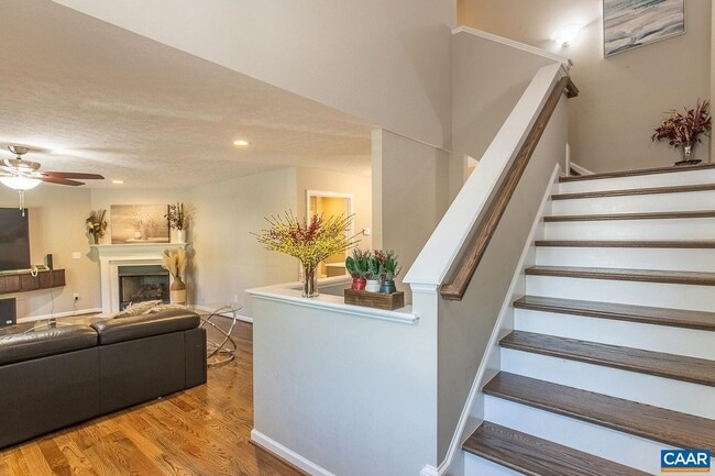 Building Photo - 15 Collinswood Wy