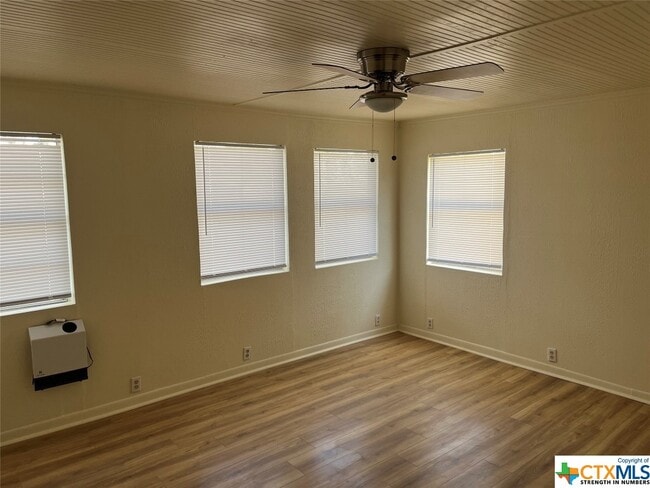 Building Photo - 230 Six Pines Rd