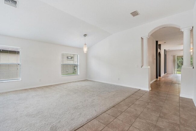Building Photo - 30120 Sotogrande Loop