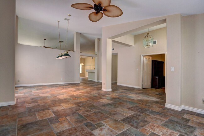 Building Photo - Fabulous Summerlin  Home!