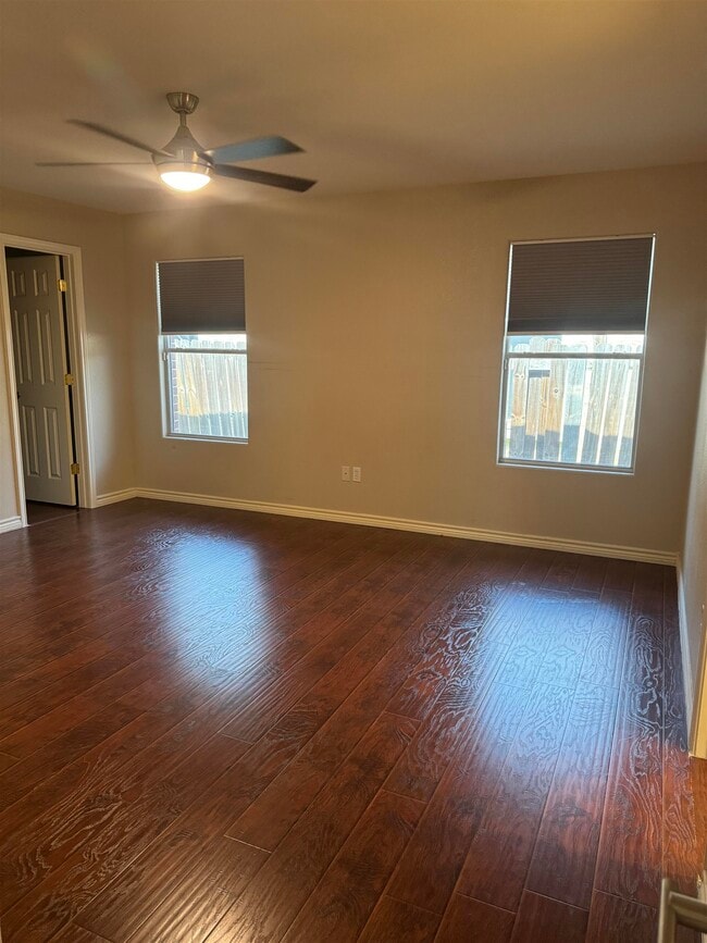 Building Photo - 5229 Brewster Dr