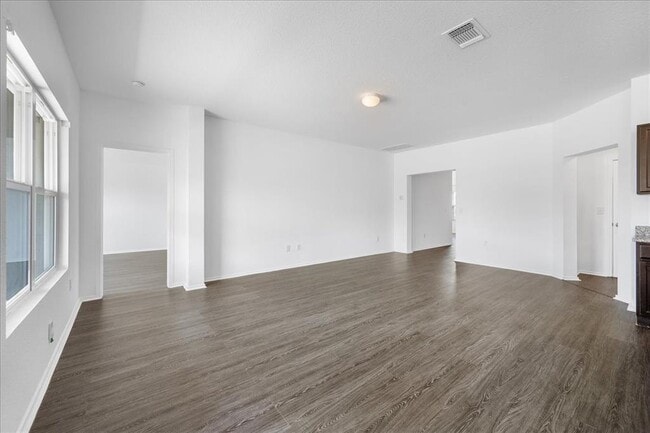 Building Photo - 15116 Custis Ln