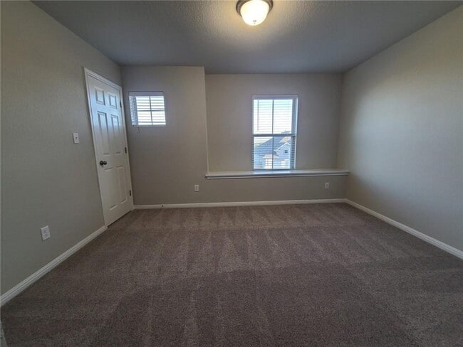 Building Photo - 3201 College Park Dr