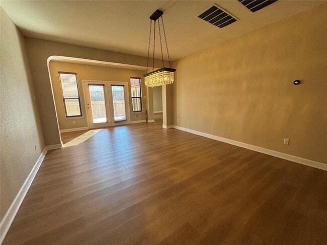 Building Photo - 500 Springbrook Rd