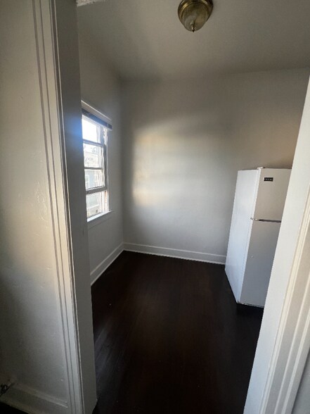 Building Photo - 1740 Winona Blvd