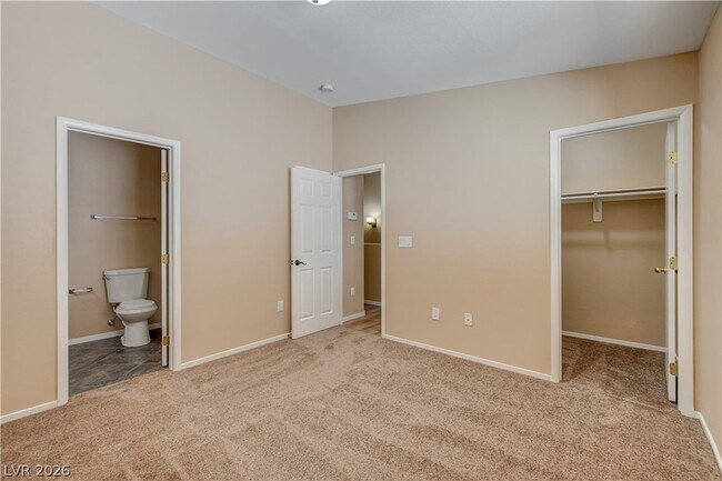 Building Photo - 9327 Ruby Arrow Ct