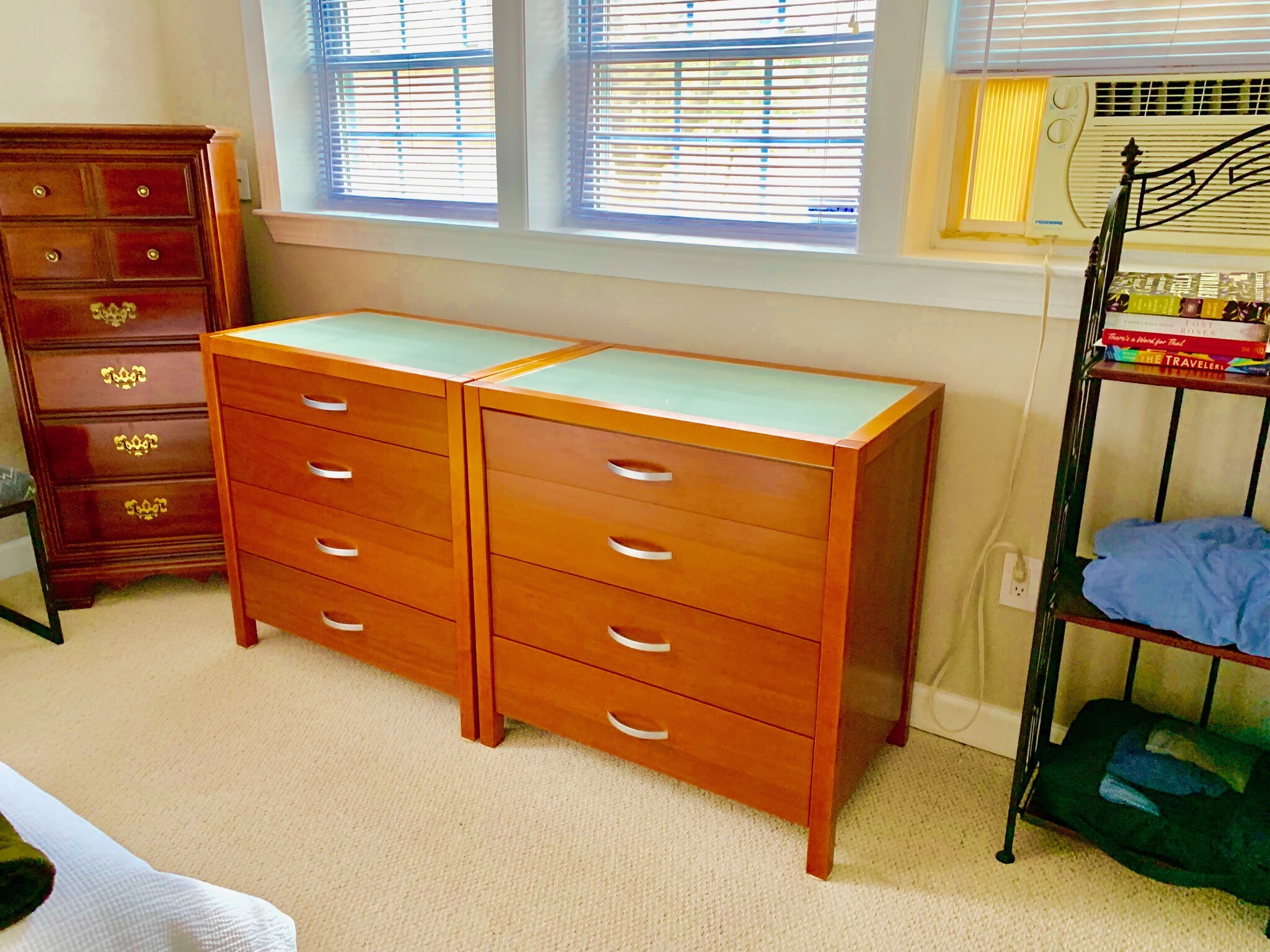 Building Photo - 3828 Cathedral Ave NW