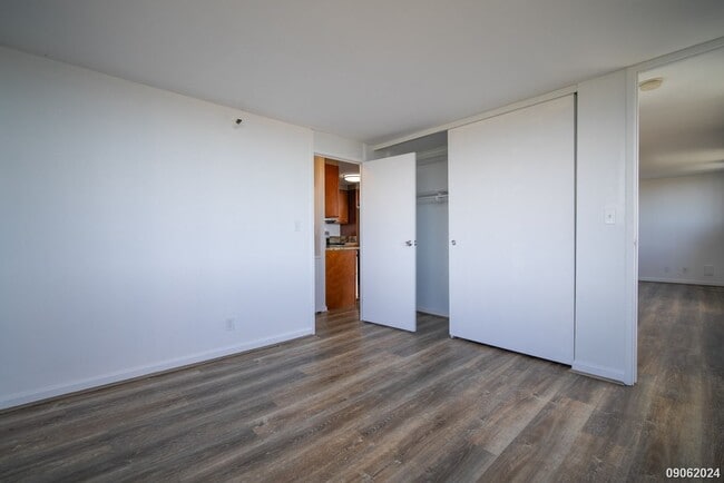 Building Photo - 2Br/2Ba/2Pkg with Beautiful Views #3601 Tower A $2550