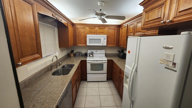 Building Photo - 171 Deer Creek Blvd