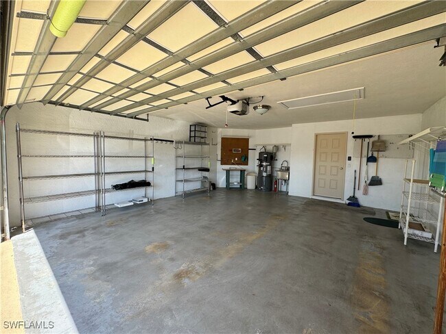 Building Photo - 132 Granville Ct