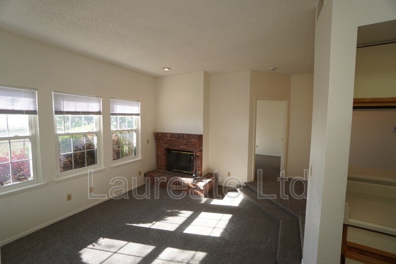 Building Photo - 4760 S Wadsworth Blvd