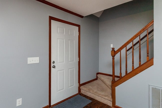 Building Photo - 1012 Windward Psge