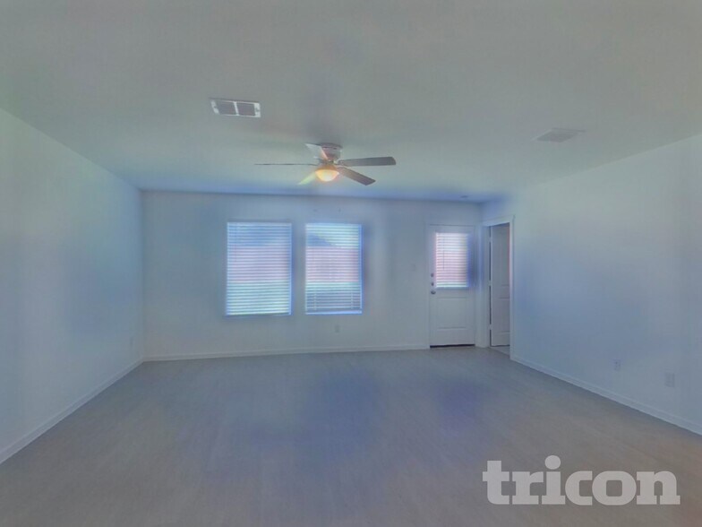 Building Photo - 1632 Baugh St