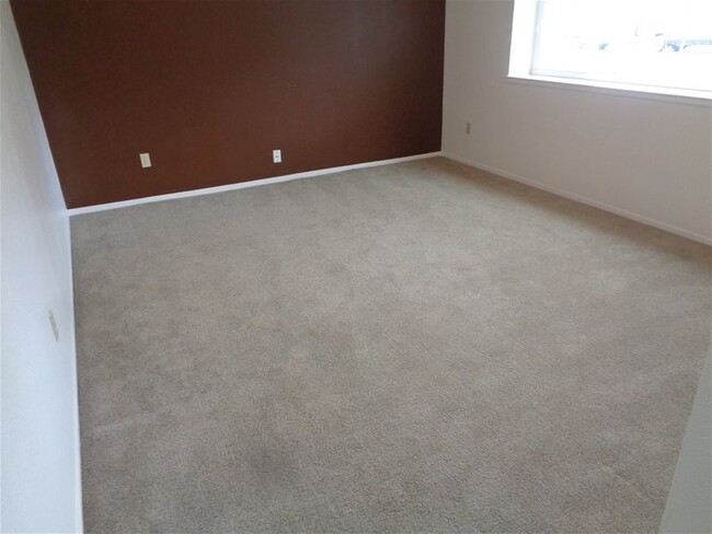 Building Photo - 1442 Zephyr Dr