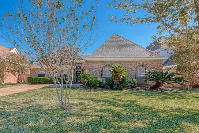 Primary Photo - 2919 Pepperwood Dr