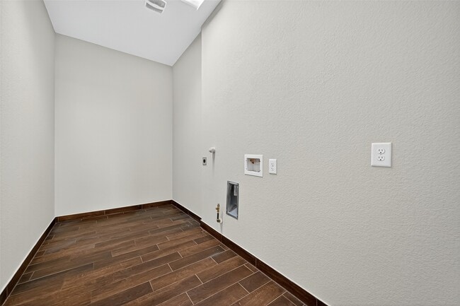 Building Photo - 24118 Cannon Anello Ct