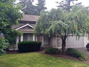 Building Photo - 5607 Lakeland Hills Way SE