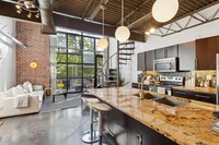 Building Photo - 3110 Thomas Ave