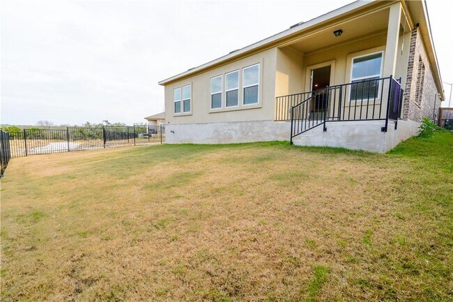 Building Photo - 933 Wildrye Ct