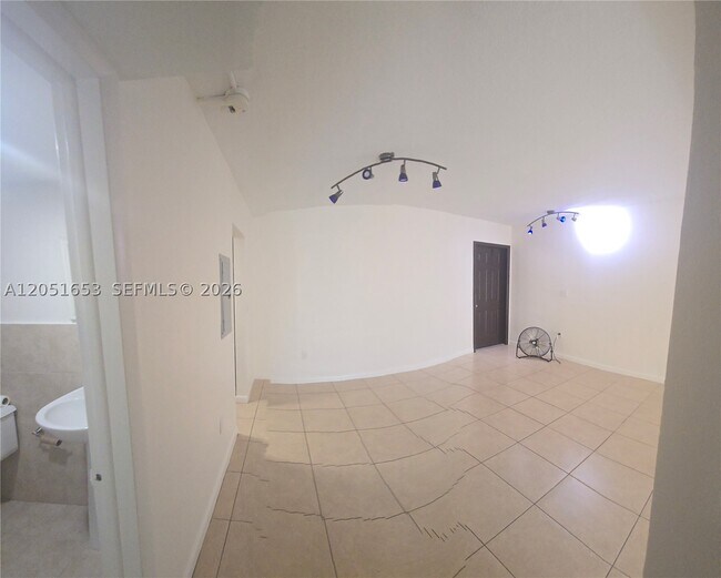 Building Photo - 8950 SW 69th Ct