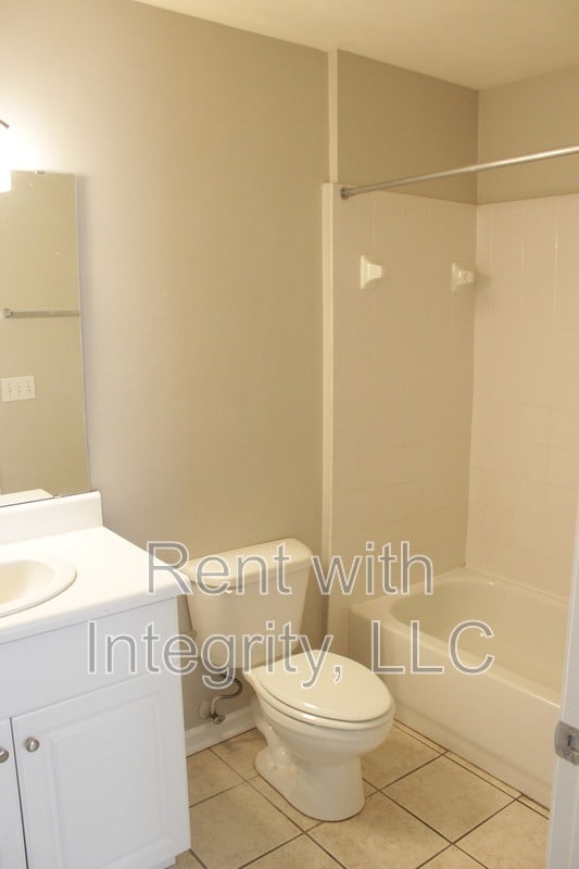 Building Photo - 4256 Augustus Oak Ct