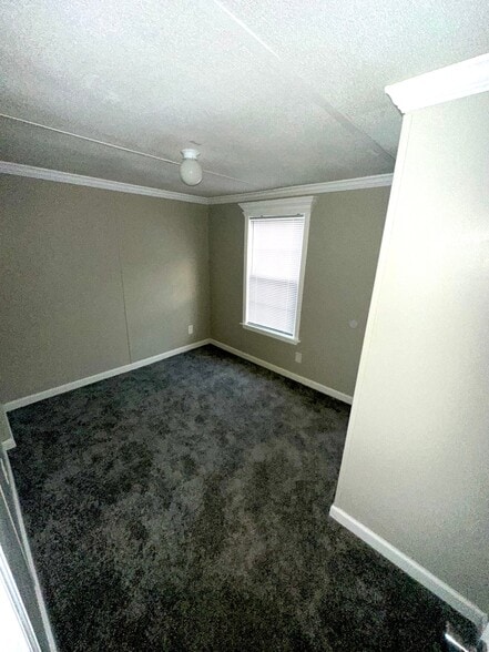 Building Photo - 118 Little Farm Ln