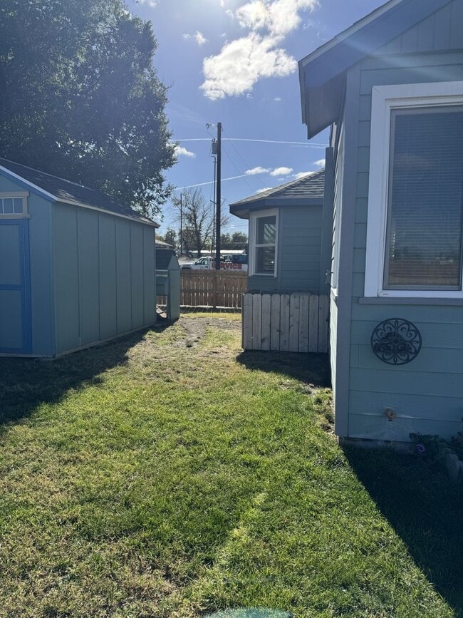 Building Photo - See the potential in this charming rental