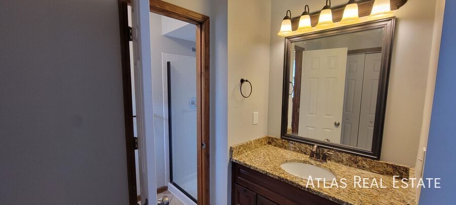 Building Photo - 205 NW Almond