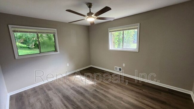 Building Photo - 1664 Barrett Dr NW