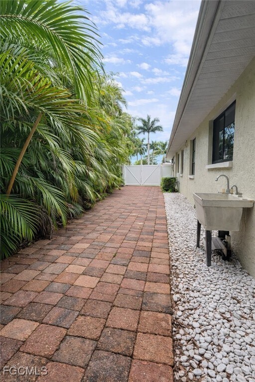 Building Photo - 245 SW 47th St