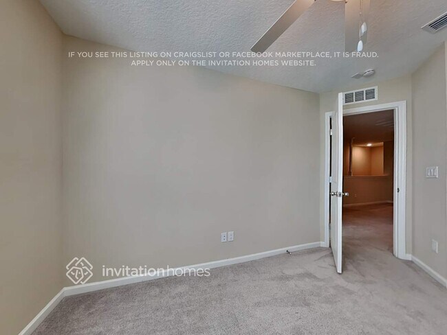 Building Photo - 13309 Shore Grass Dr