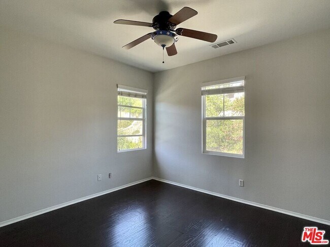 Building Photo - 8776 Soothing Ct