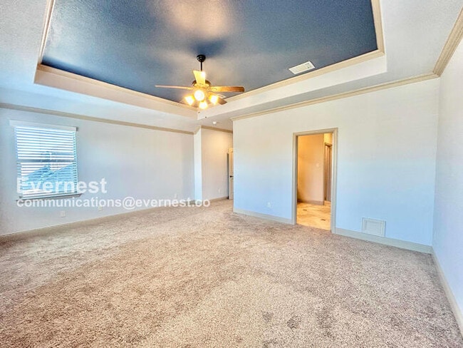 Building Photo - 4417 Villa Dr