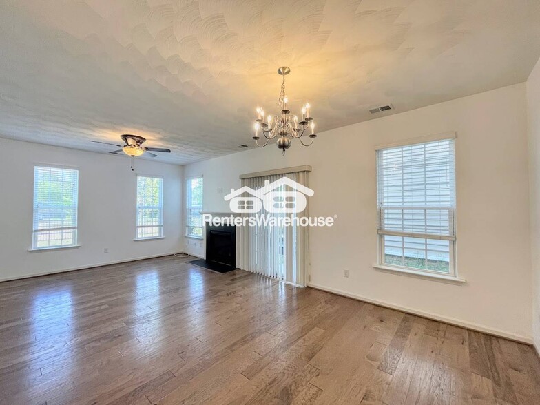 Building Photo - 6713 Hampton Roads Pkwy