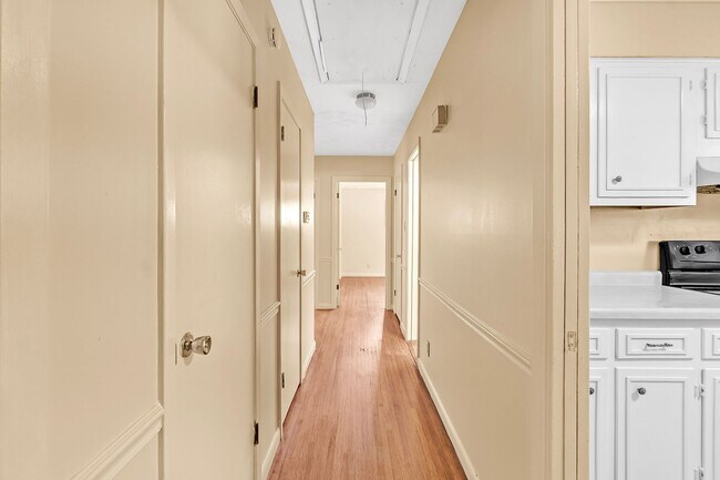 Building Photo - Newly Renovated 3 bed 2 bath in Memphis, TN