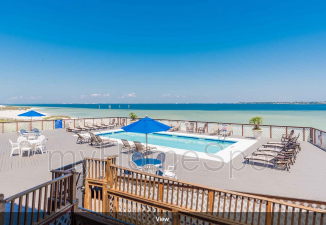 Building Photo - 1390 Fort Pickens Rd